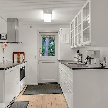 Gorgeous In With Kitchen Casa de Férias Neksø